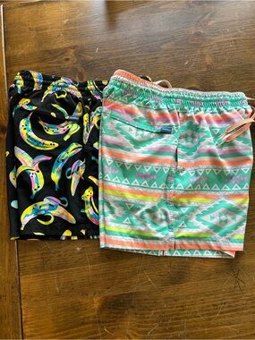 Chubbies Size Medium Classic Swim Trunks